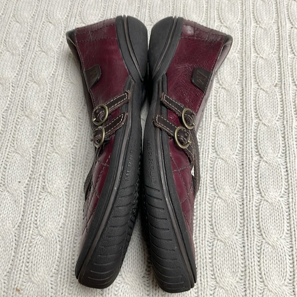 Women’s 7 Merrell flats Zodiac Dark Plum performance footwear buckles stitching - Picture 12 of 13